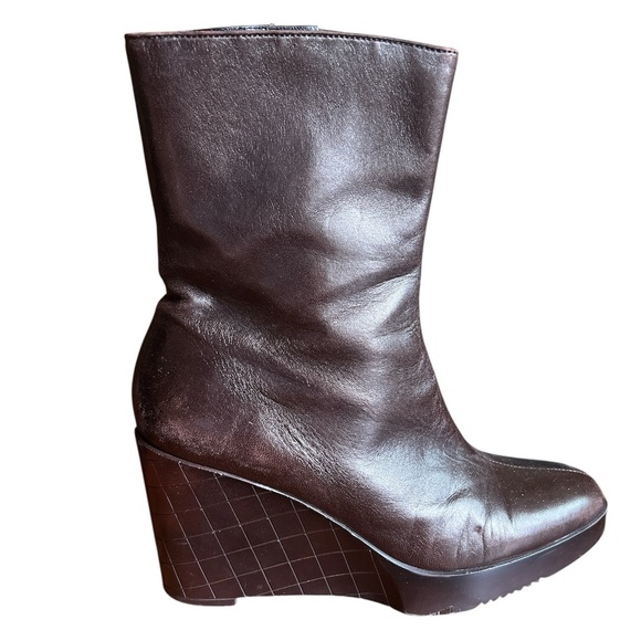 Robert Clergerie Brown Leather Ankle Boots Almond Toe Wedge Heel Women’s 7.5 - Picture 1 of 7